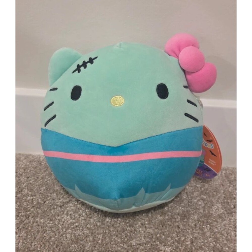 Hello kitty 8 inch Frankenstein squishmallow